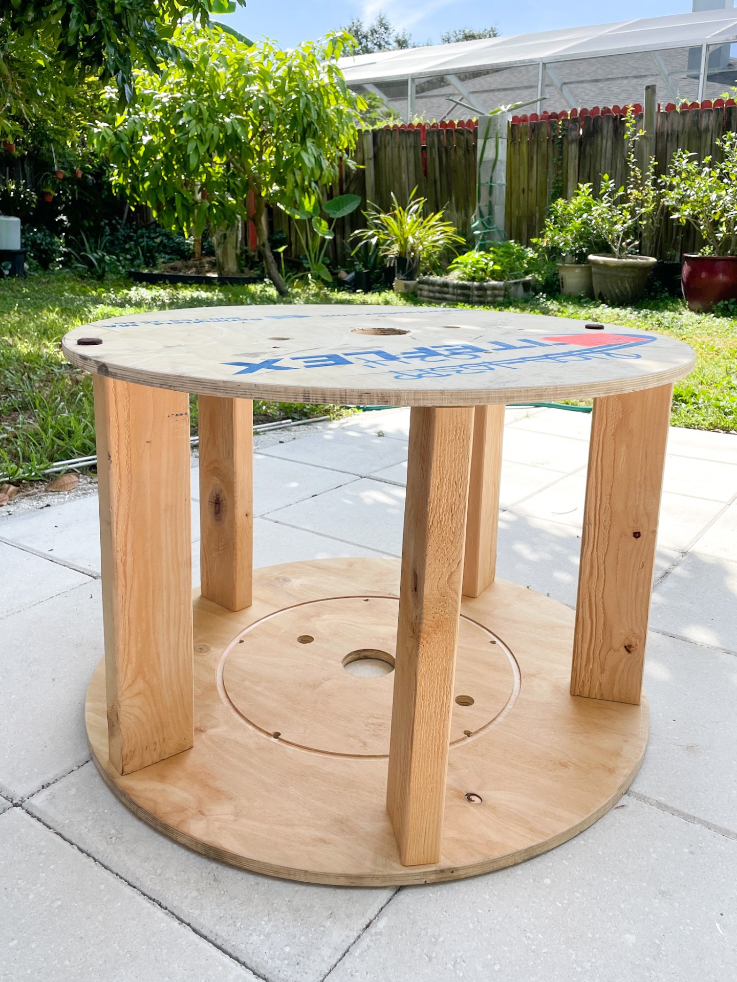 DIY Fluted Coffee Table – Jungle House