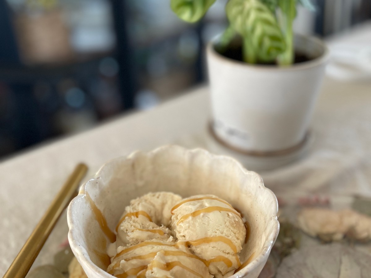 Homemade Bourbon Salted Caramel Ice&nbsp;Cream